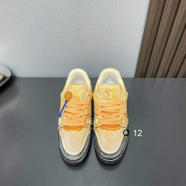 Picture of Louis Vuitton Shoes _SKULVsz35-44J010212806